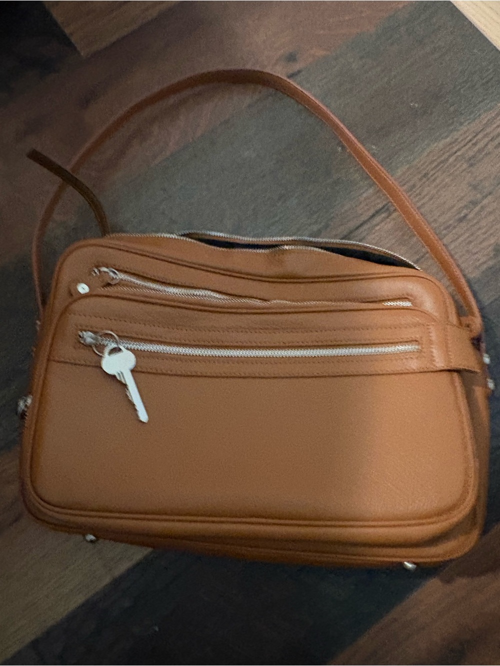 Camaro bag DUPE but 100 leather beautiful tan leather
